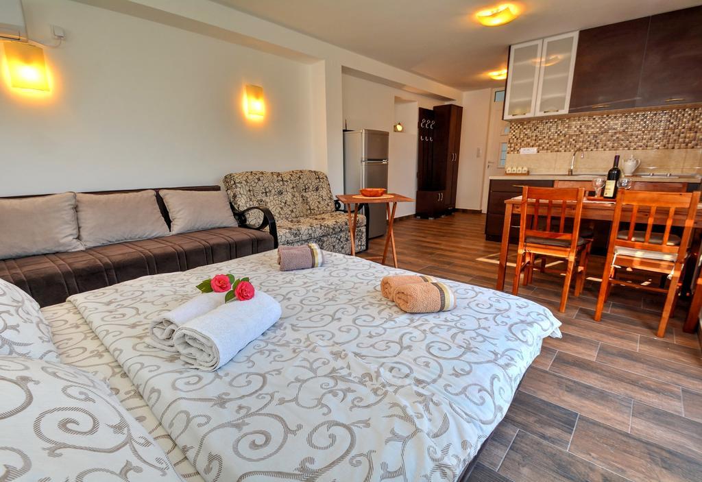 Apartments Blazevic Herceg Novi Esterno foto
